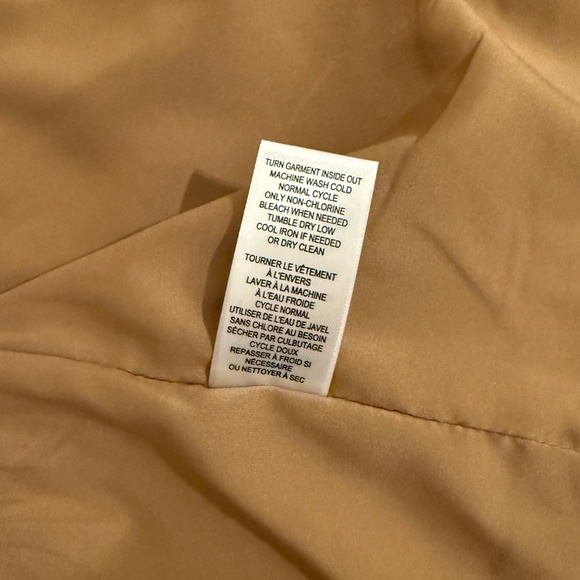 T TAHARI JACKET - Picture 5 of 6